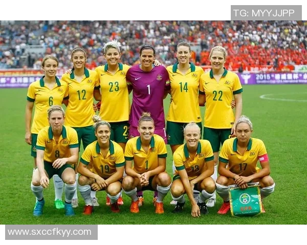 足球明星太太的学历揭秘她们背后的故事与成就 足球明星太太的学历揭秘她们背后的故事与成就